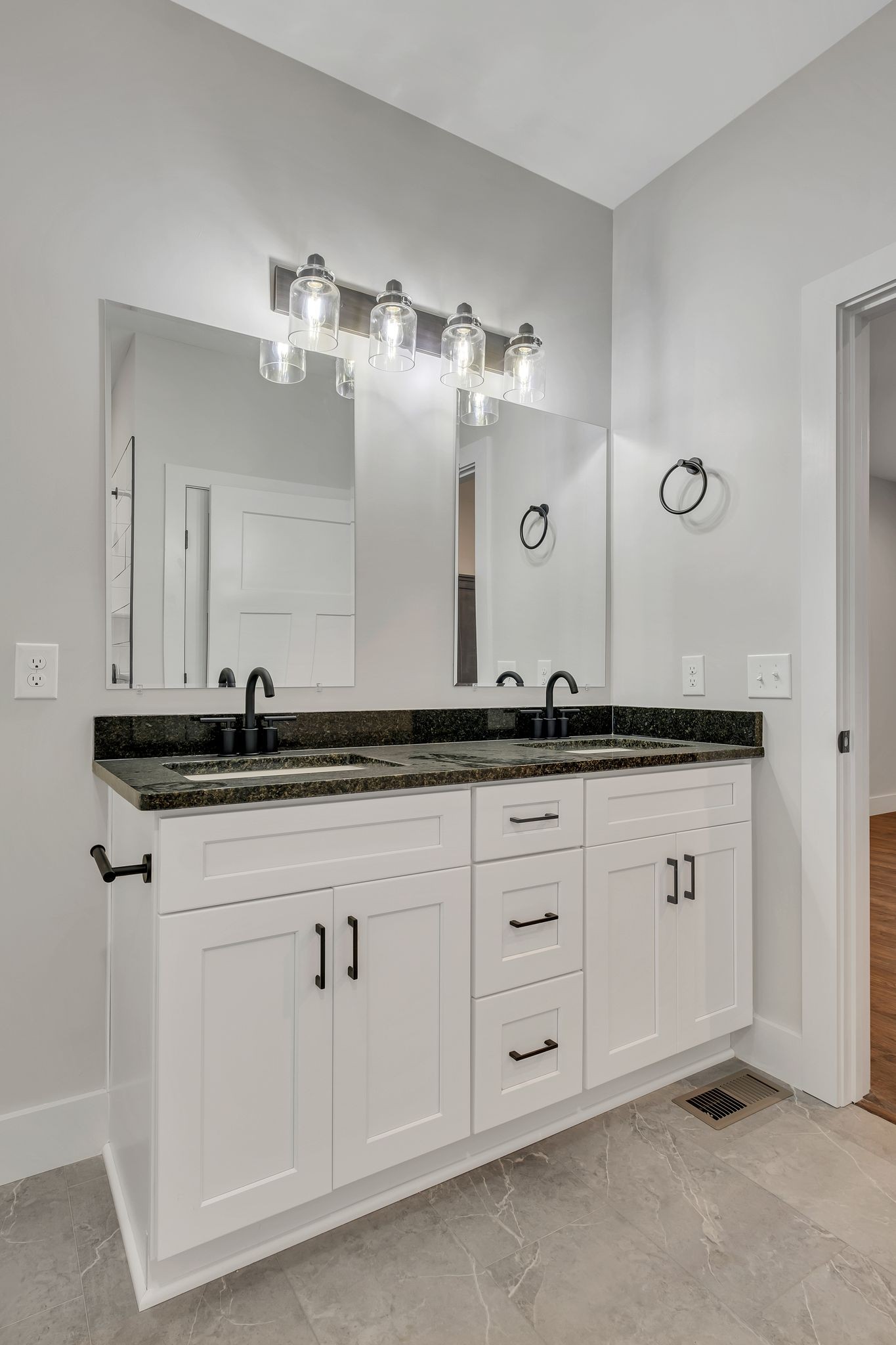 12 Preston Lane Elmwood, TN 38560 - Photo 21 of 39 Gallery Image 21