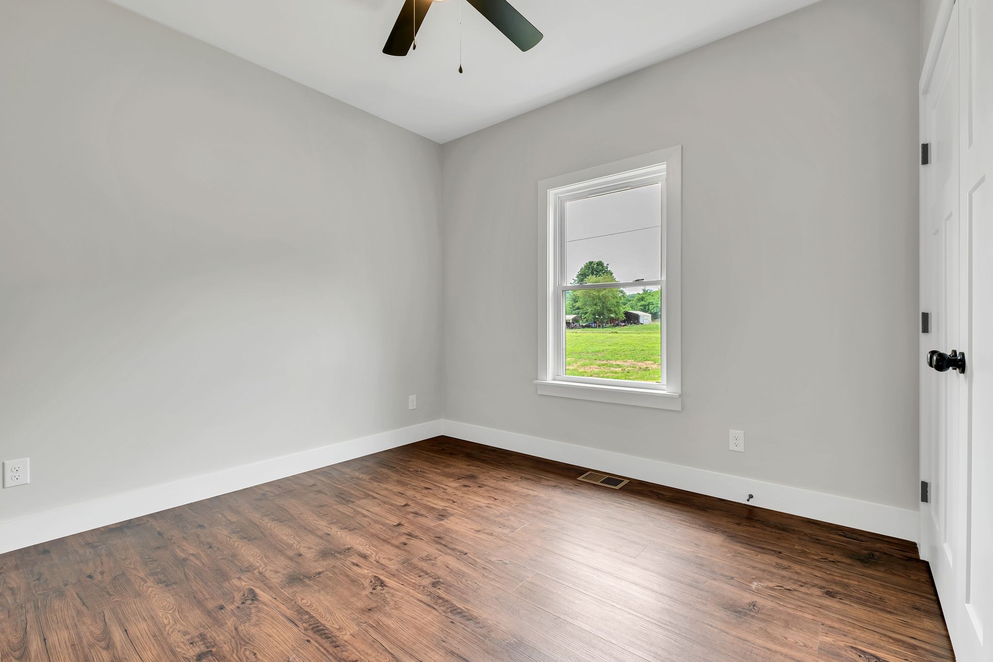 12 Preston Lane Elmwood, TN 38560 - Photo 24 of 39 Gallery Image 24