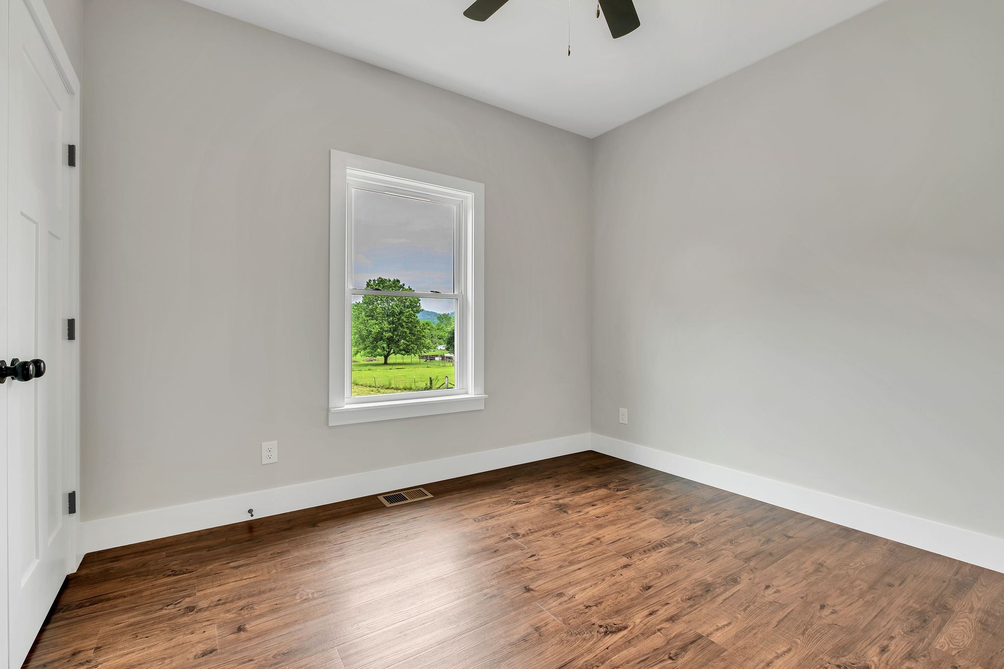 12 Preston Lane Elmwood, TN 38560 - Photo 28 of 39 Gallery Image 28