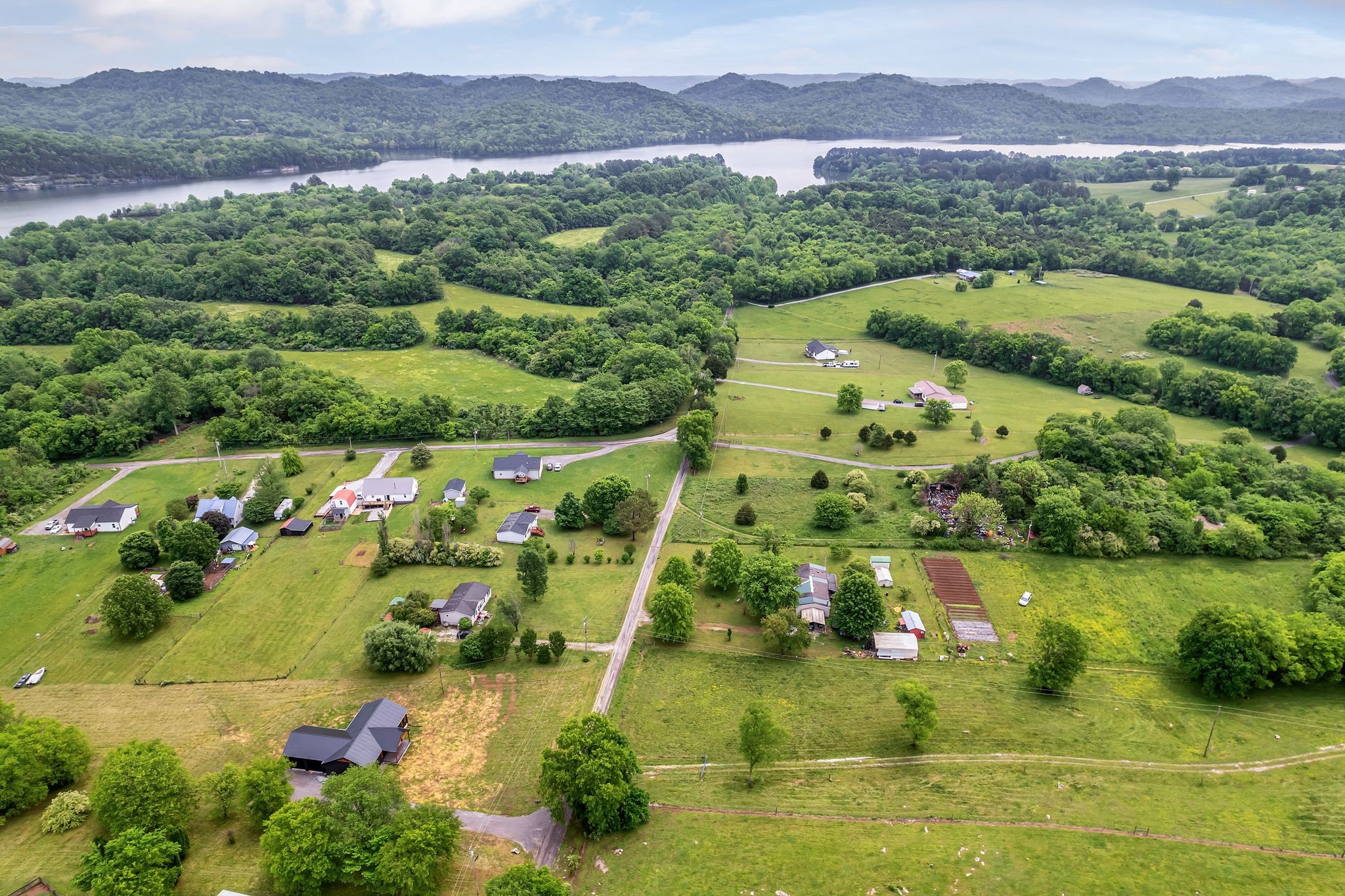 12 Preston Lane Elmwood, TN 38560 - Photo 39 of 39 Gallery Image 39
