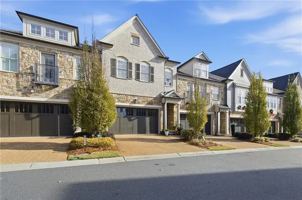 $849,000 | 613 Abbington River Lane, Atlanta, GA 30339