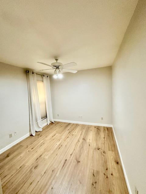 4302 North 29th Way Phoenix, AZ 85016 - Photo 13 of 25