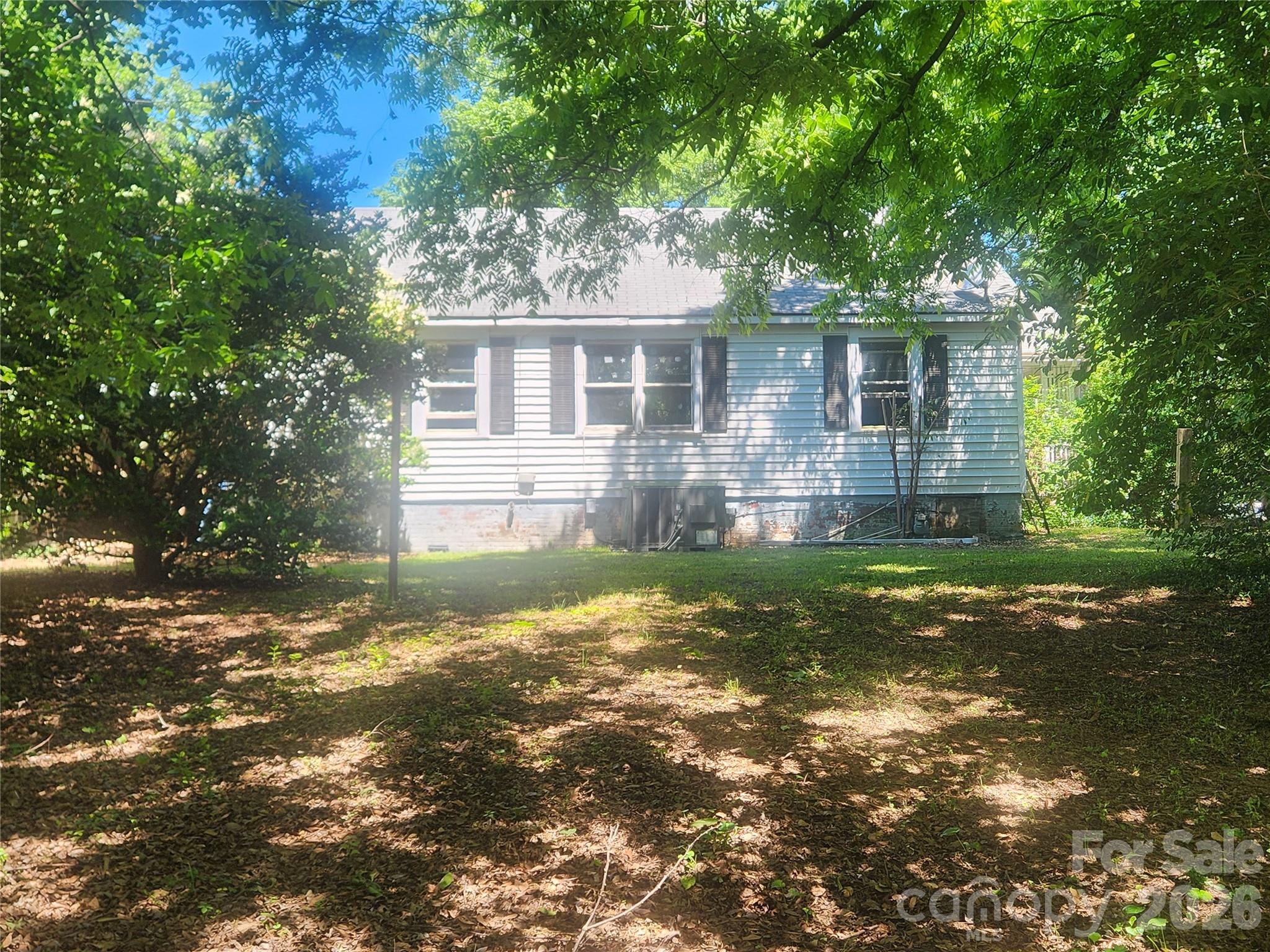 5510 Allen Road East Charlotte, NC 28269 - Photo 23 of 27