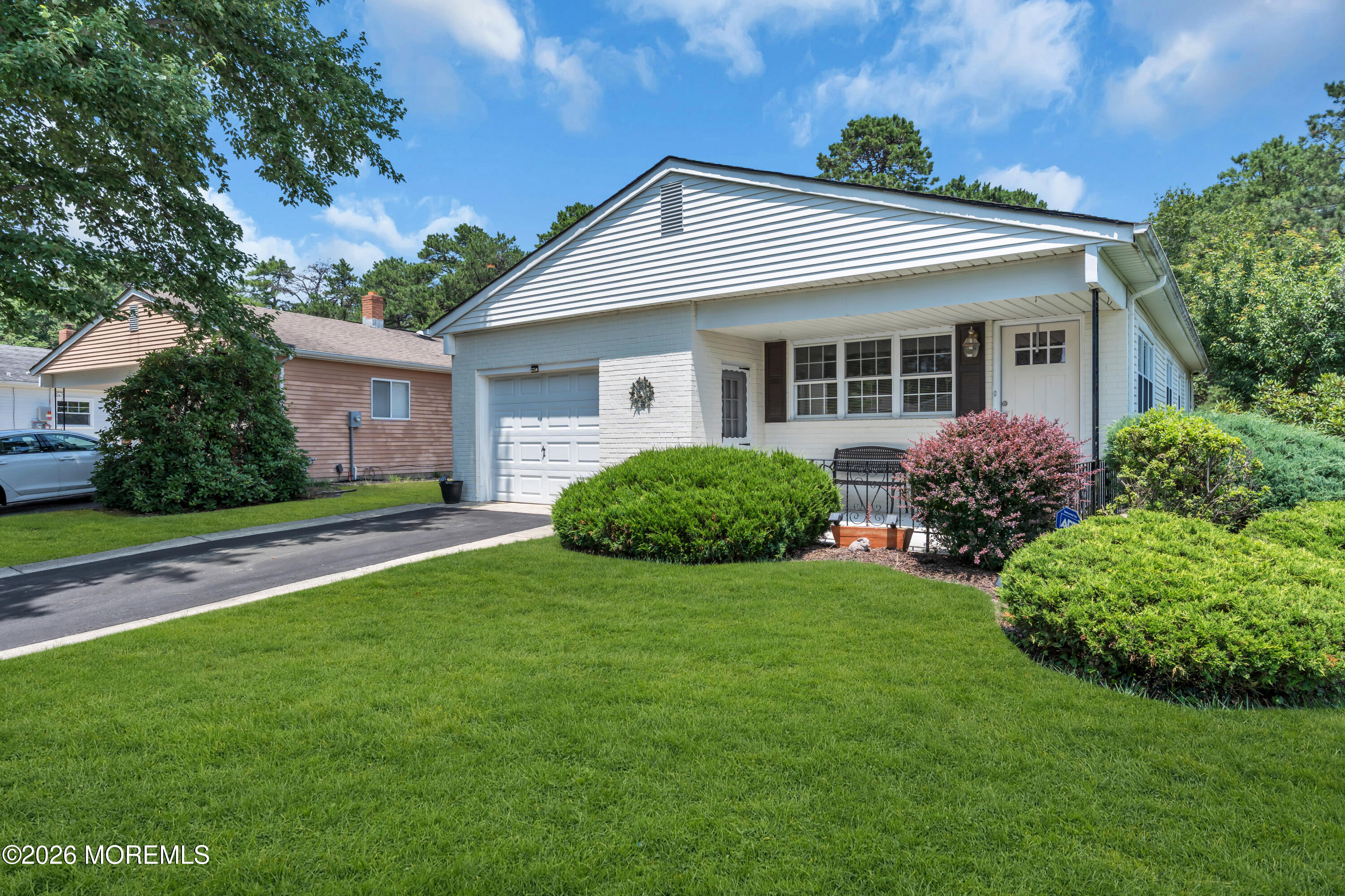 108 Torrey Pines Drive Toms River, NJ 08757 - Photo 4 of 43 5-print-DSC09720-1