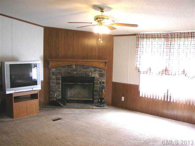 537 Coulwood Road York, SC 29745 - Photo 3 of 16