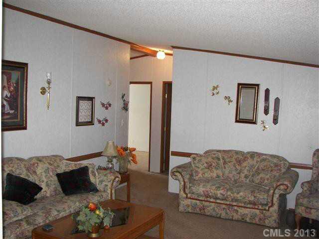 537 Coulwood Road York, SC 29745 - Photo 4 of 16