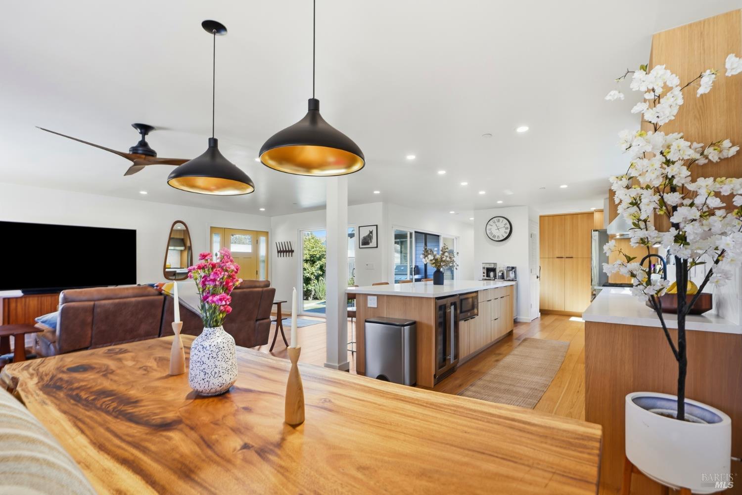 20 Washington Avenue San Rafael, CA 94903 - Photo 13 of 41