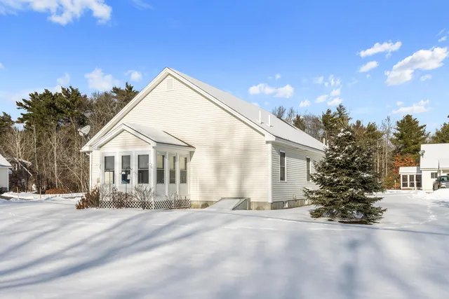 $390,000 | 1 Matinicus Way, Unit 1, Windham, ME 04062