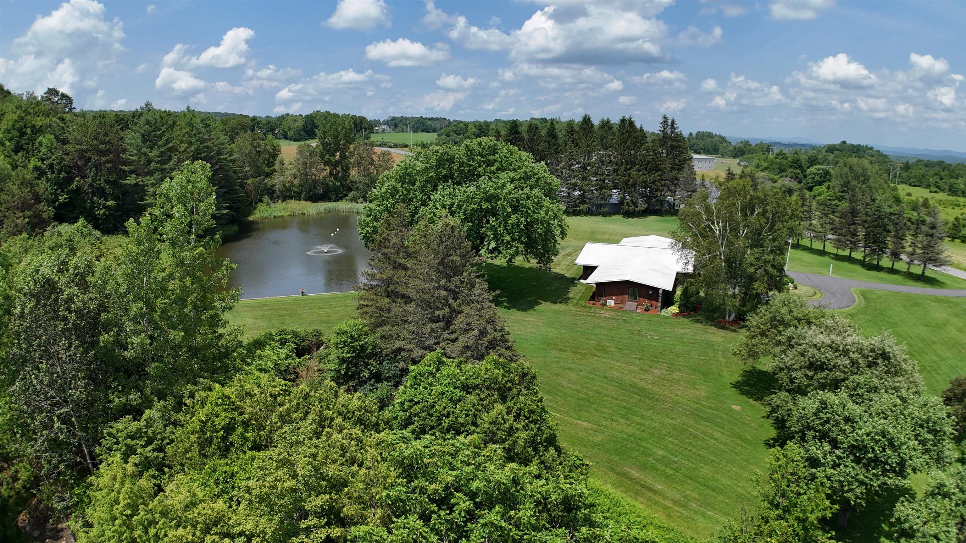 260 Morrison Road Barre Town, VT 05641 - Photo 13 of 53