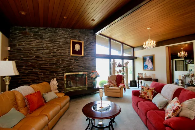 $1,750,000 | 260 Morrison Road, Barre Town, VT 05641