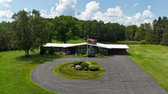 $1,750,000 | 260 Morrison Road, Barre Town, VT 05641