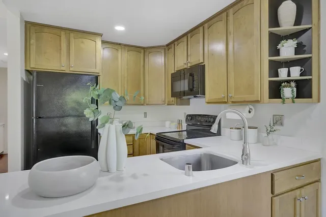 $698,000 | 3620 Ivalynn Circle, San Jose, CA 95132