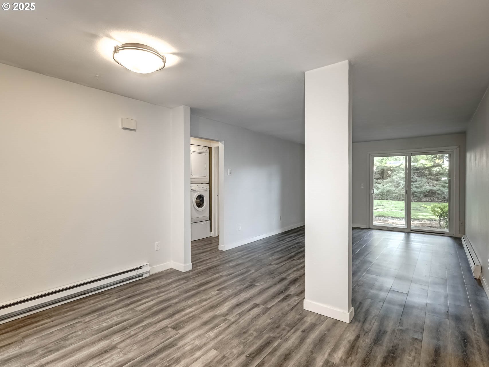 12642 Northwest Barnes Road, Unit 10 Portland, OR 97229 - Photo 5 of 29 Dining Area