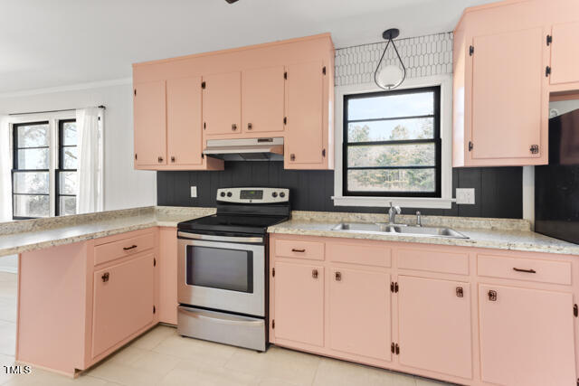1512 Broken Road Bailey, NC 27807 - Photo 15 of 26 Kitchen