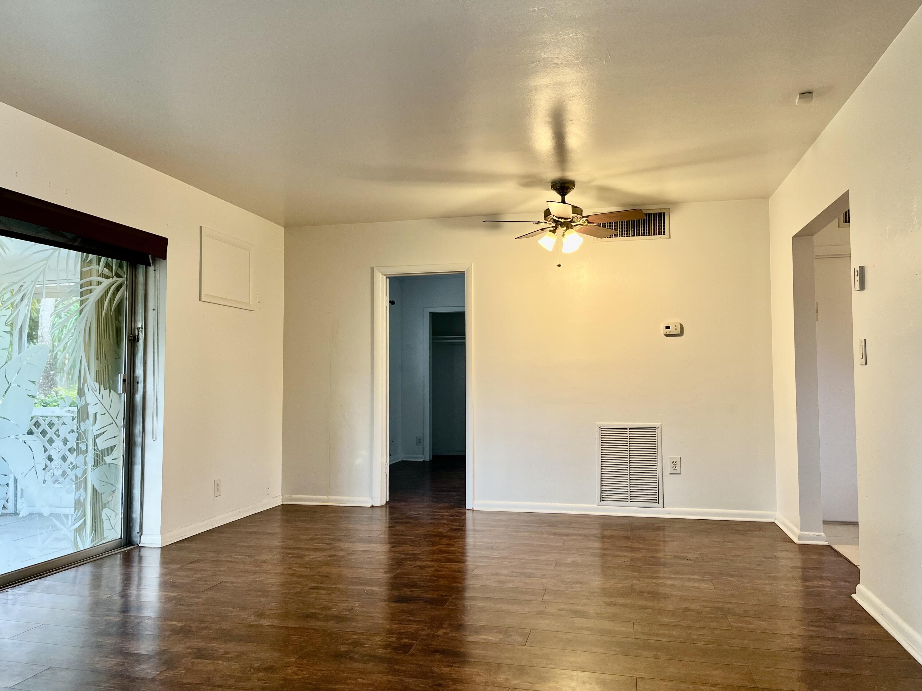 1990 Park Place Boca Raton, FL 33486 - Photo 6 of 27 IMG_4093