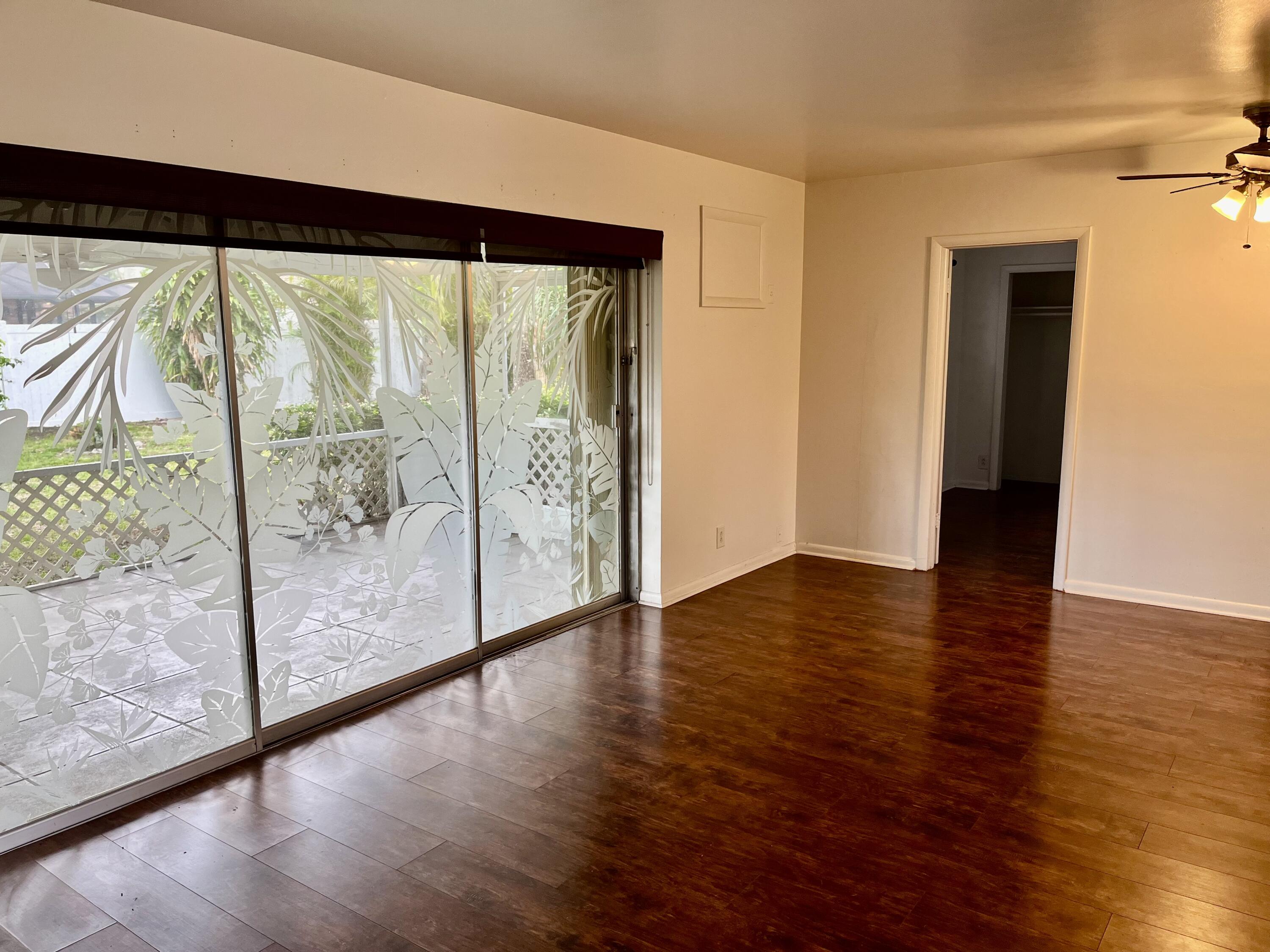 1990 Park Place Boca Raton, FL 33486 - Photo 7 of 27 IMG_4091