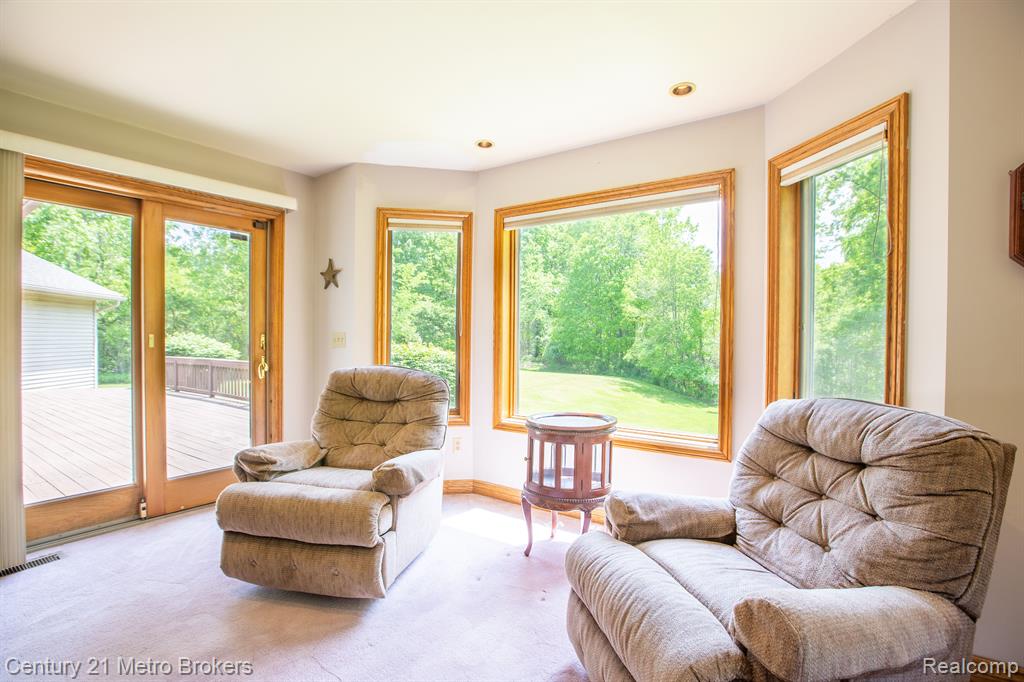 5851 Lippincott Road Lapeer, MI 48446 - Photo 32 of 44