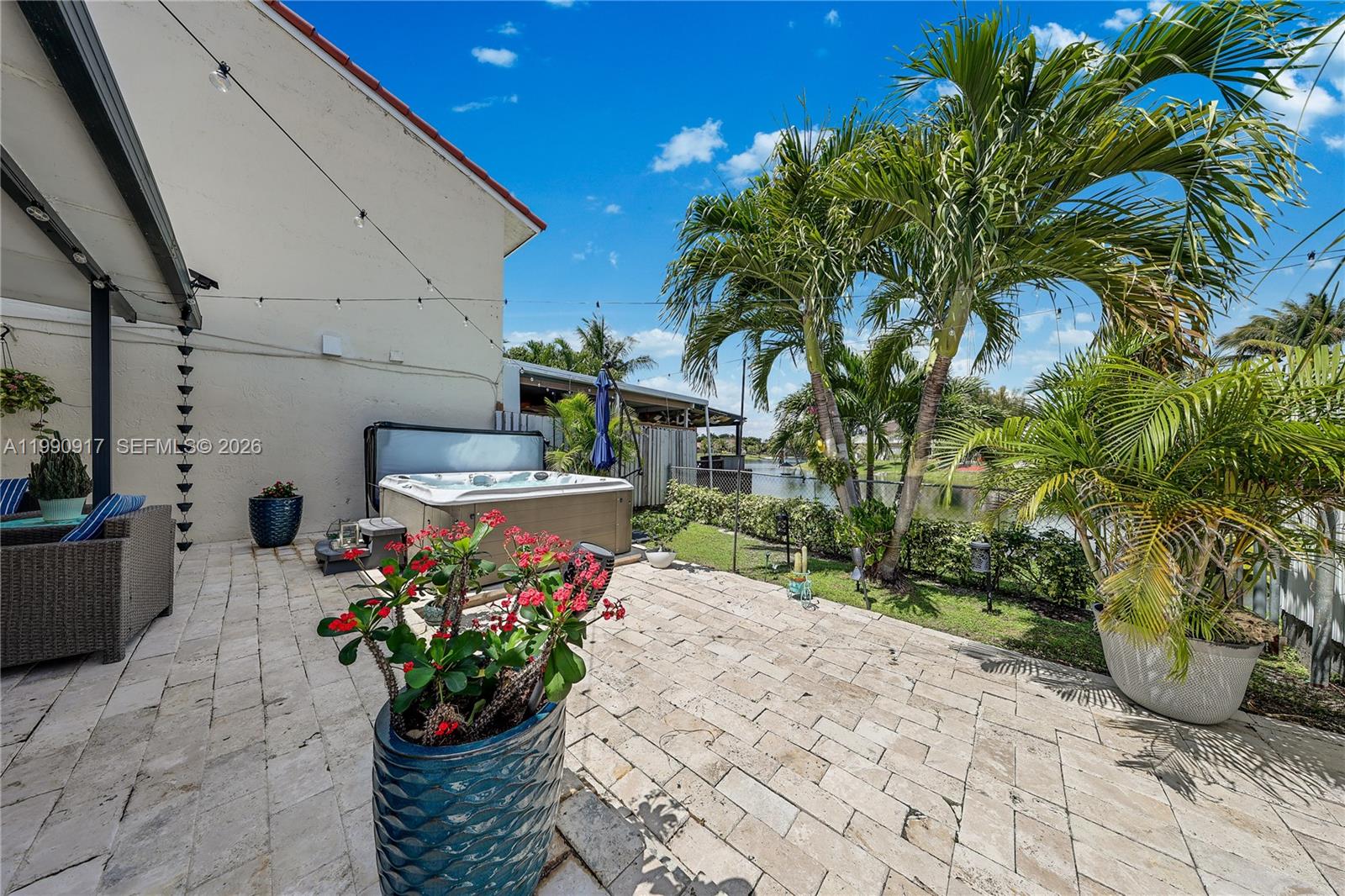 12511 Southwest 12th Lane Miami, FL 33184 - Photo 17 of 20 a outdoor space with plants