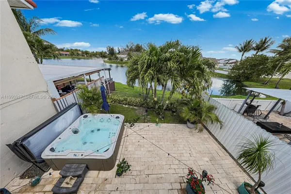 $520,000 | 12511 Southwest 12th Lane, Miami, FL 33184