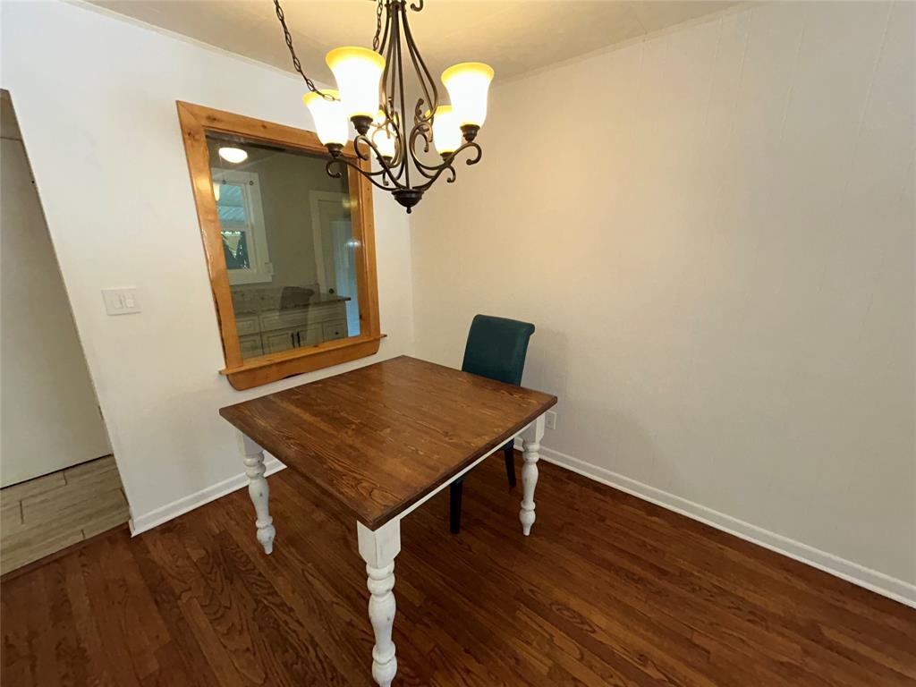 908 Fairview Street Graham, TX 76450 - Photo 6 of 30