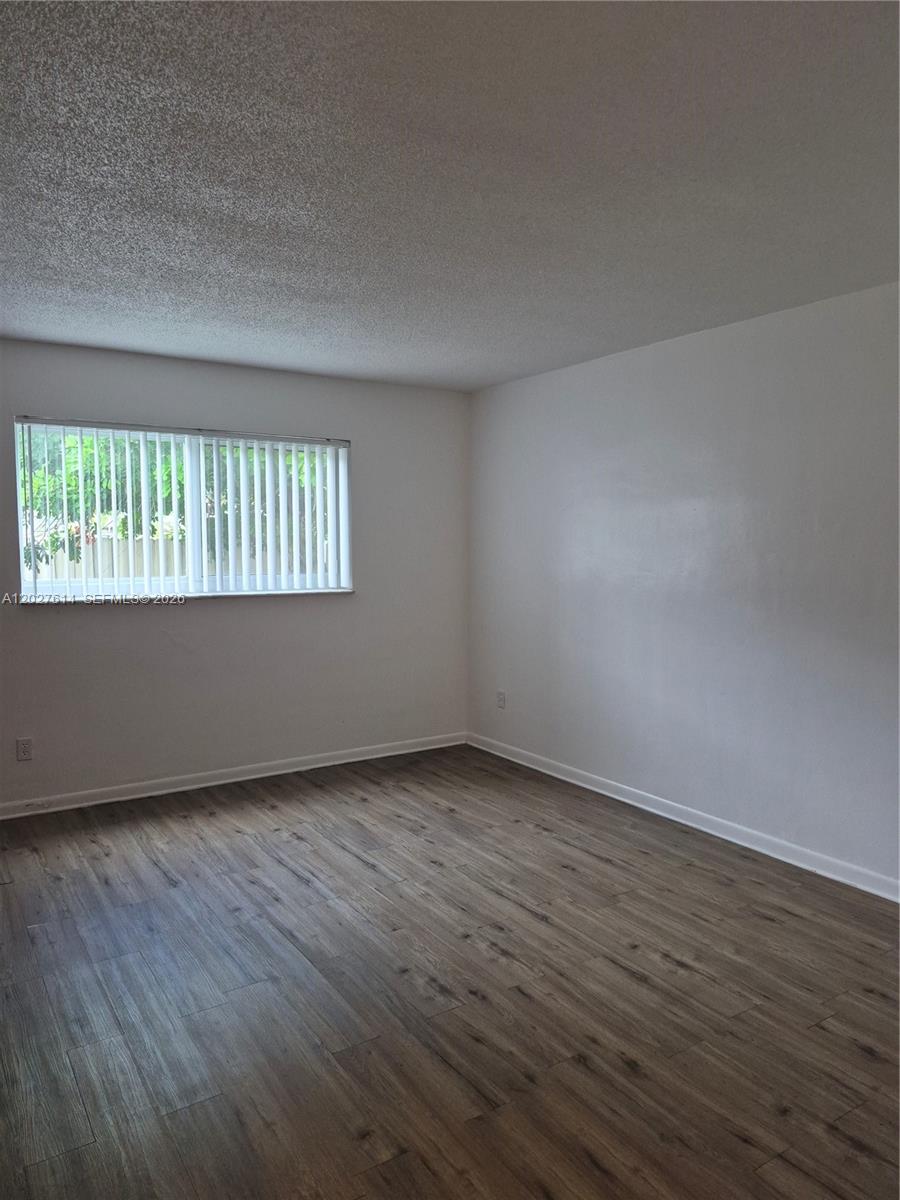 7041 Pembroke Road, Unit 2 Pembroke Pines, FL 33023 - Photo 10 of 18