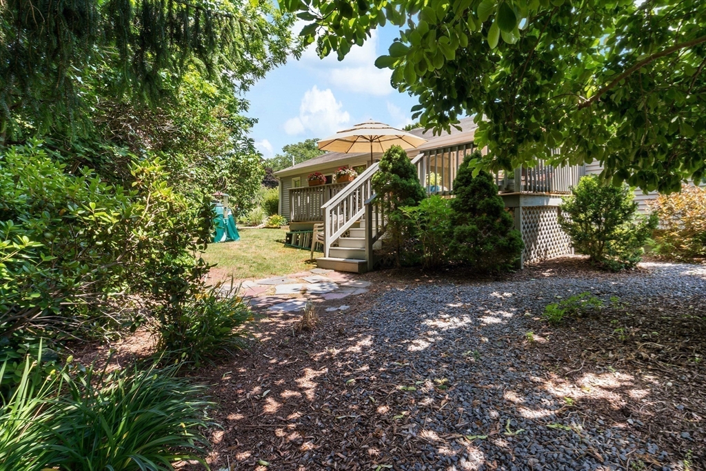 29 Valley Road Somerset, MA 02726 - Photo 36 of 40 Gallery Image 36