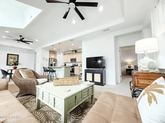 $2,395 | 8734 Sand Dollar Drive, Panama City Beach, FL 32413