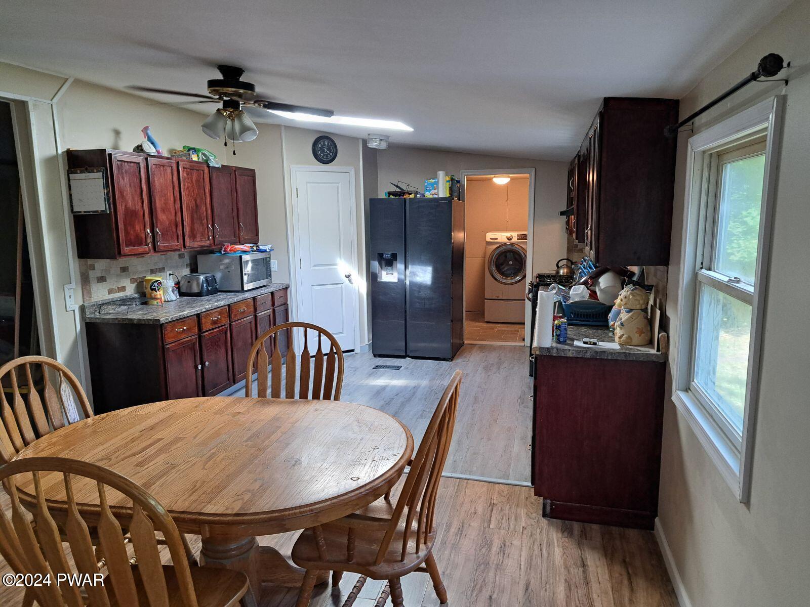 258 Well Road Greeley, PA 18425 - Photo 6 of 15 Kitchen-dining