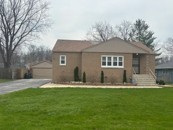 $275,000 | 2421 187th Place, Lansing, IL 60438