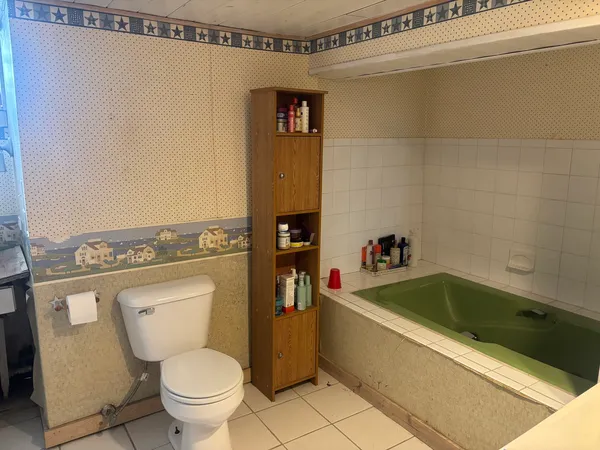 $275,000 | 2421 187th Place, Lansing, IL 60438