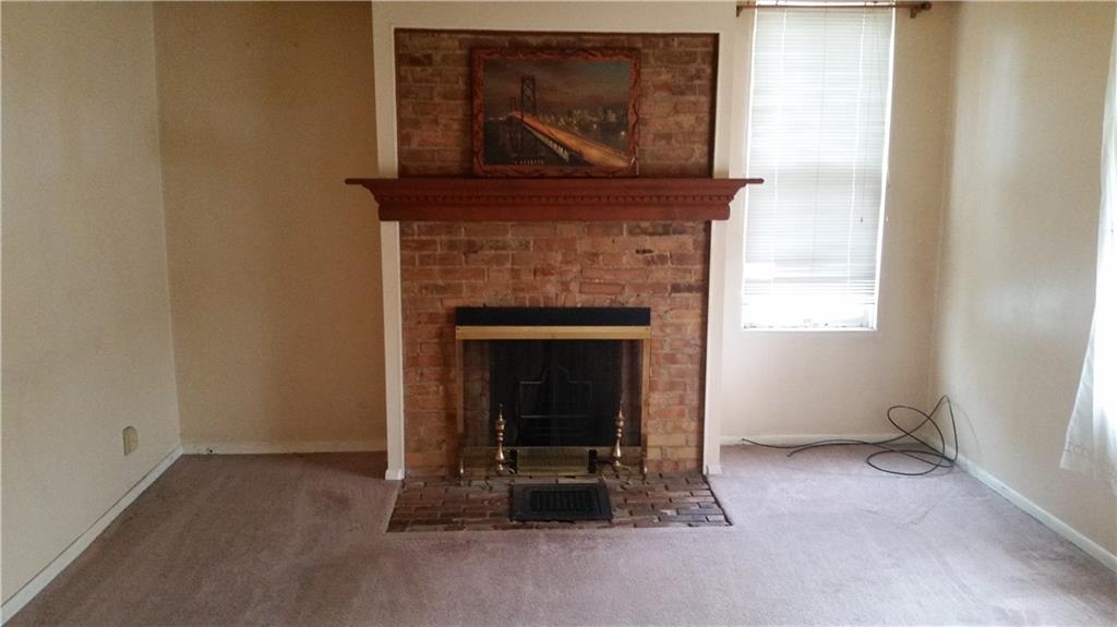 1105 Riverside Drive Bridgewater, PA 15009 - Photo 5 of 13