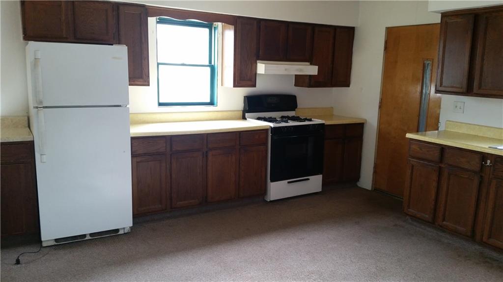 1105 Riverside Drive Bridgewater, PA 15009 - Photo 6 of 13