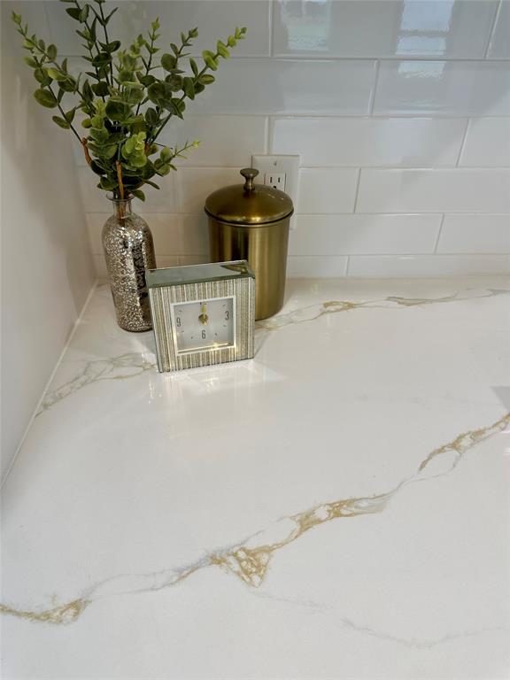 413 Wanda Way Hurst, TX 76053 - Photo 7 of 26 a vase of flowers sitting on a table