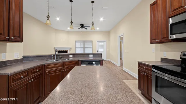 $2,300 | 4210 Florence Tolsma Way, Panama City, FL 32404