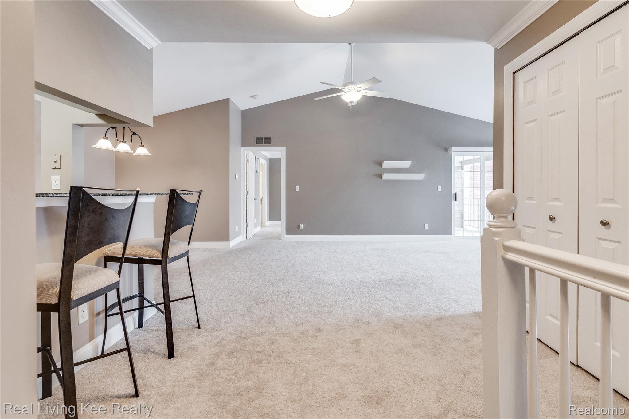 3601 Tremonte Circle Rochester, MI 48306 - Photo 6 of 44 Interiors (4 of 38).jpg