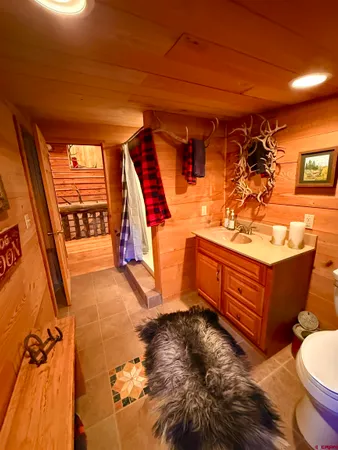 a view of a hardwood & utility room