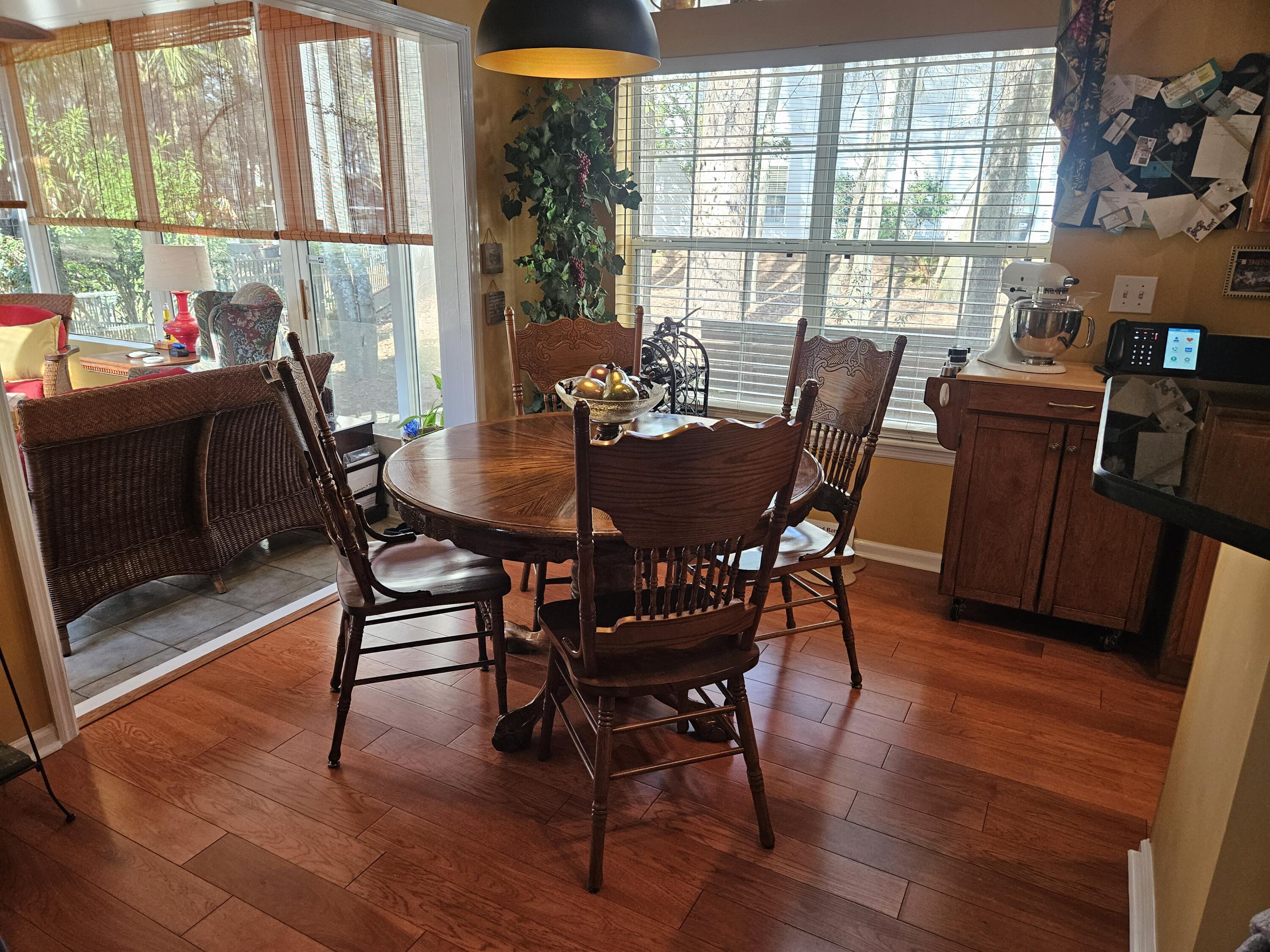 568 Pointe Of Oaks Road Summerville, SC 29485 - Photo 12 of 48 20260307_154537