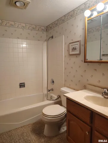 $189,900 | 189 Hopewell Drive, Sparland, IL 61565