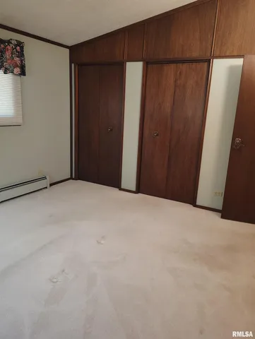 $189,900 | 189 Hopewell Drive, Sparland, IL 61565