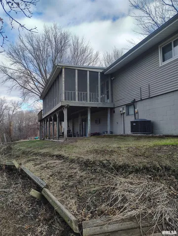 $189,900 | 189 Hopewell Drive, Sparland, IL 61565