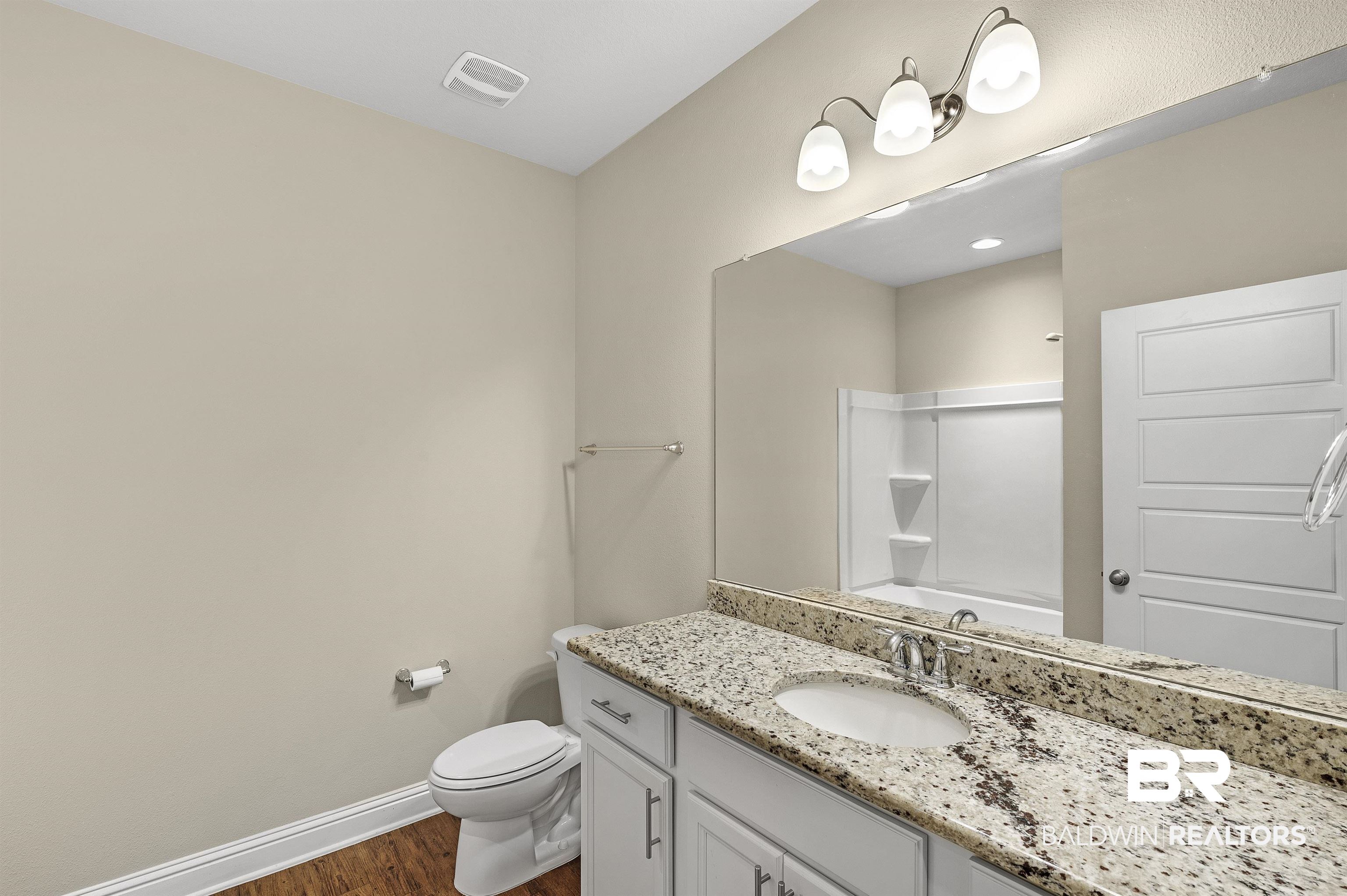 12163 Aurora Way Daphne, AL 36527 - Photo 35 of 46 Bathroom 2