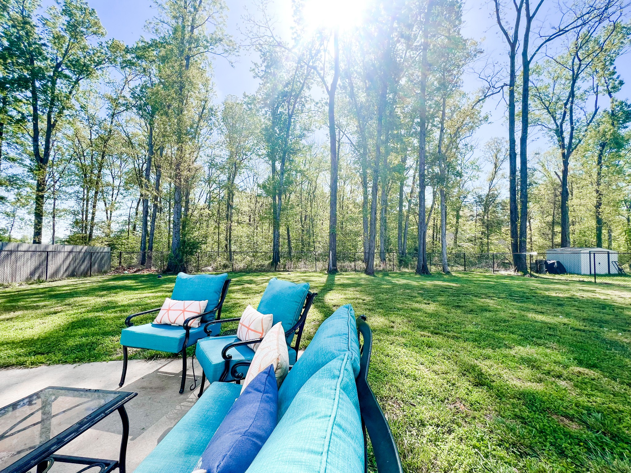 509 Skipping Stone Road Christiana, TN 37037 - Photo 31 of 33 a backyard of a house with table and chairs
