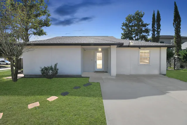 $1,900 | 3503 Nayland Rock Drive, Houston, TX 77066