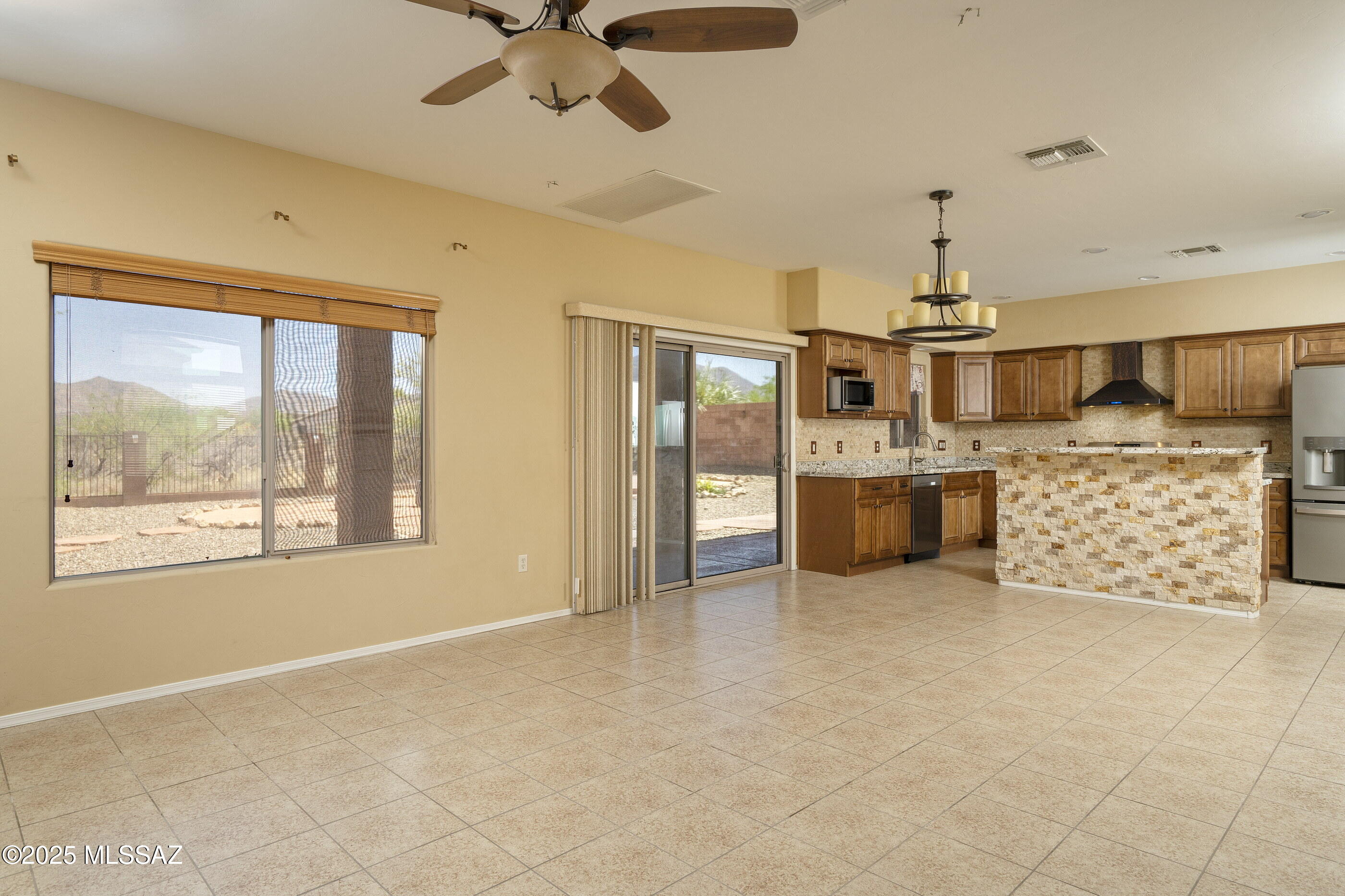 17533 South Indigo Crest Pass Vail, AZ 85641 - Photo 14 of 30
