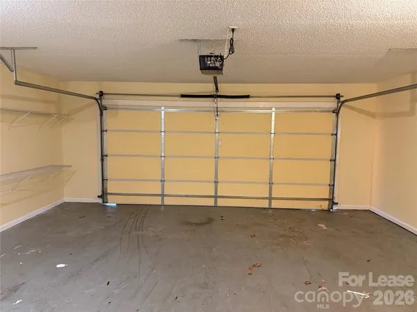 $1,800 | 86 34th Avenue Northwest, Hickory, NC 28601