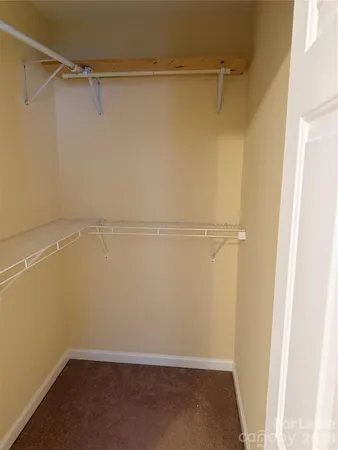 $1,800 | 86 34th Avenue Northwest, Hickory, NC 28601