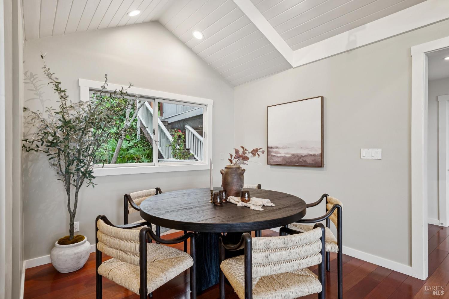136 Reed Boulevard Mill Valley, CA 94941 - Photo 16 of 32
