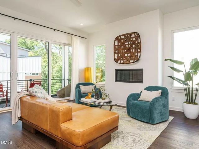 $1,167,000 | 1527 Urban Trace Lane, Raleigh, NC 27608