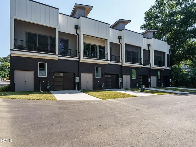 $1,167,000 | 1527 Urban Trace Lane, Raleigh, NC 27608