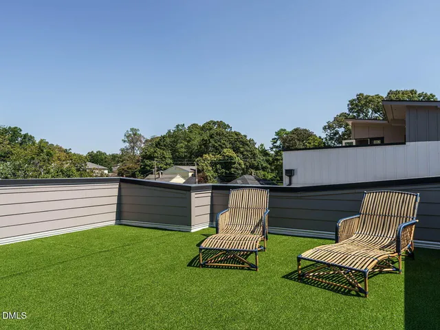 $1,167,000 | 1527 Urban Trace Lane, Raleigh, NC 27608